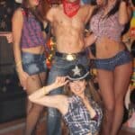 Coyote ugly entertainment