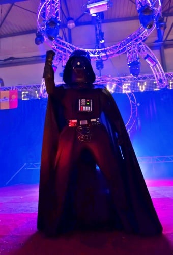 Darth Vader striptease act