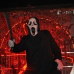 Halloween striptease act Scream