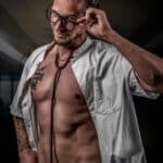 Stripper Jay als dokter