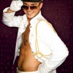 Stripper Mike als Matroos